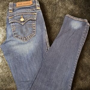Rock revival Jessica low rise skinny jean sz 28 Embroidered back flap pockets